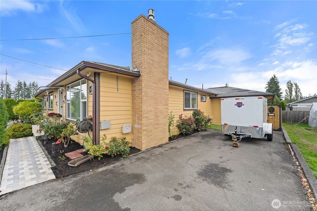 10107 Meridian Avenue, Everett, WA 98208