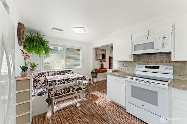 10107 Meridian Avenue, Everett, WA 98208