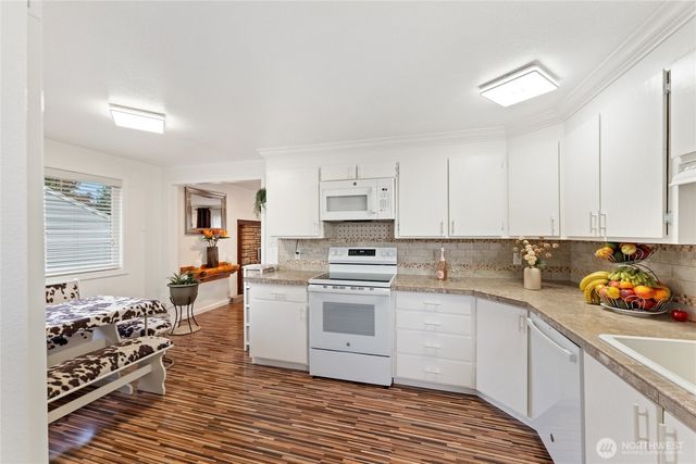 10107 Meridian Avenue, Everett, WA 98208