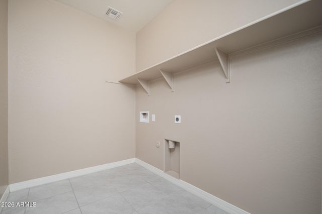 8451 S 164TH Drive, Goodyear, AZ 85338