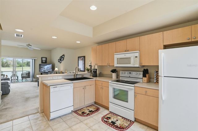 1186 RIO DE JANEIRO AVENUE 106, Punta Gorda, FL 33983