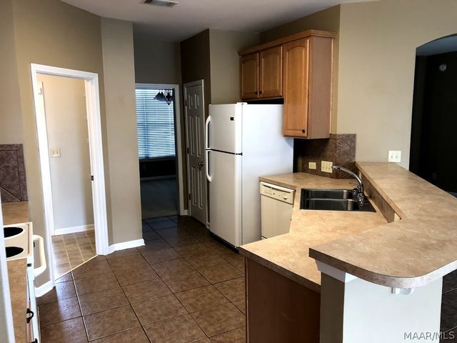 9413 Chadesberry Court, Montgomery, AL 36117