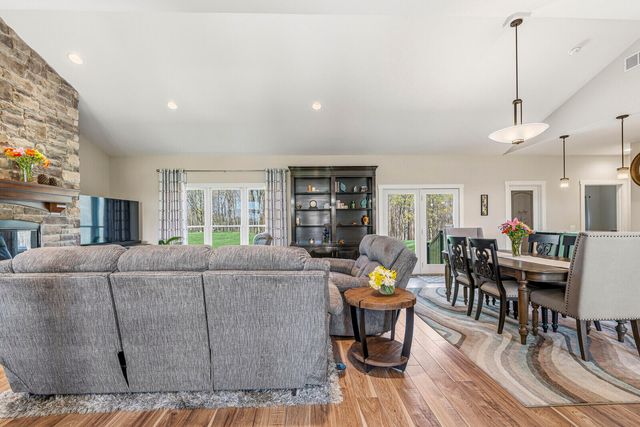 10353 Jill Lane, Oronoko Twp, MI 49103