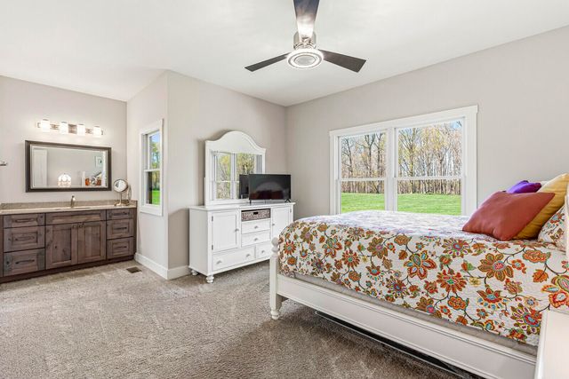 10353 Jill Lane, Oronoko Twp, MI 49103