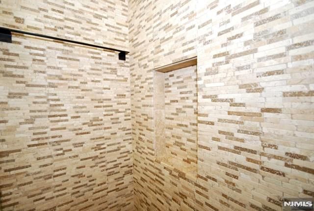 135 Paterson Avenue B, Lodi, NJ 07644