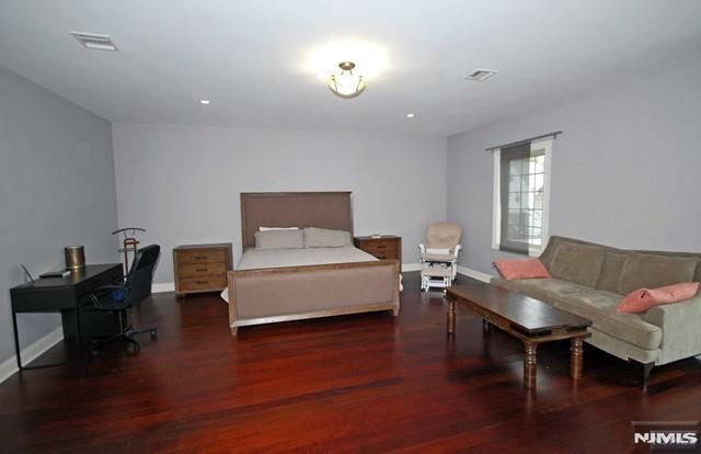 135 Paterson Avenue B, Lodi, NJ 07644