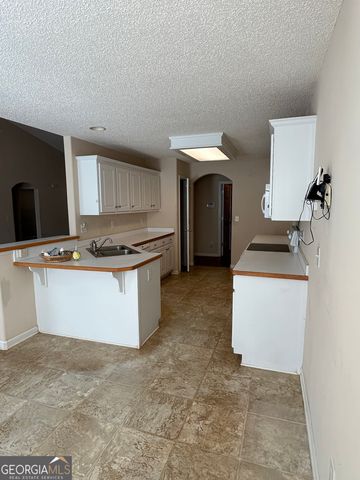 28 Pinewood Circle, Colbert, GA 30628