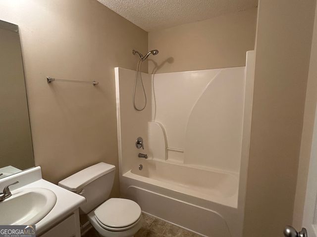 28 Pinewood Circle, Colbert, GA 30628