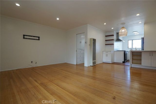 2105 E Ocean 19, Long Beach, CA 90803