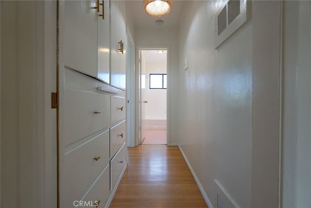 2105 E Ocean 19, Long Beach, CA 90803