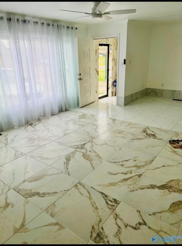 3605 6th Avenue Sw, Huntsville, AL 35805