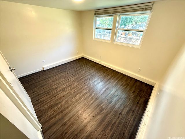 1469 Alewa Drive, Honolulu, HI 96817