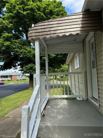 360 38th Street, Niagara Falls, NY 14303