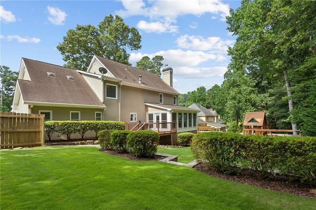 801 Bedford Oaks Drive, Marietta, GA 30068