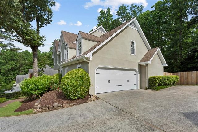 801 Bedford Oaks Drive, Marietta, GA 30068