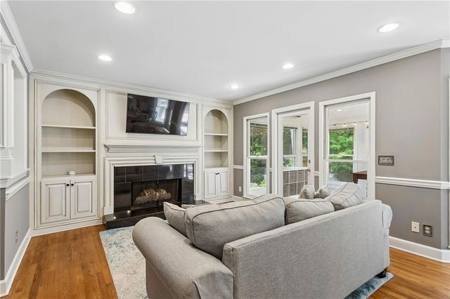 801 Bedford Oaks Drive, Marietta, GA 30068