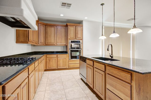 1922 S SUNNYVALE Avenue, Gilbert, AZ 85295