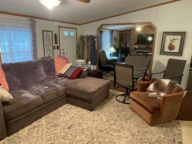 12210 FOREST Drive, Linesville, PA 16424