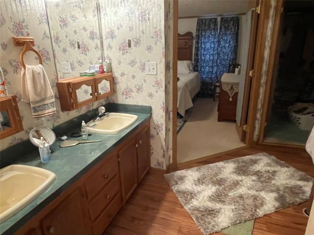 12210 FOREST Drive, Linesville, PA 16424