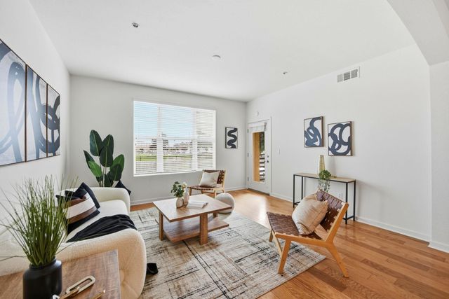 4463 Hyde Cmn 116, Fremont, CA 94538