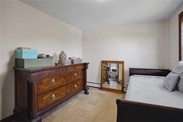 1 Sayles Hill Road, Lincoln, RI 02838