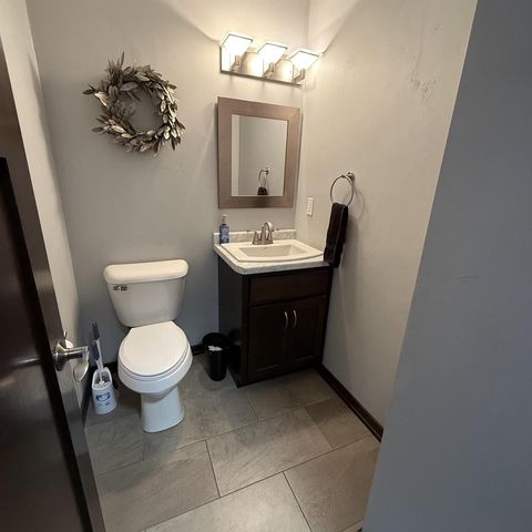 1410 S PROSPECT STREET, Shawano, WI 54166