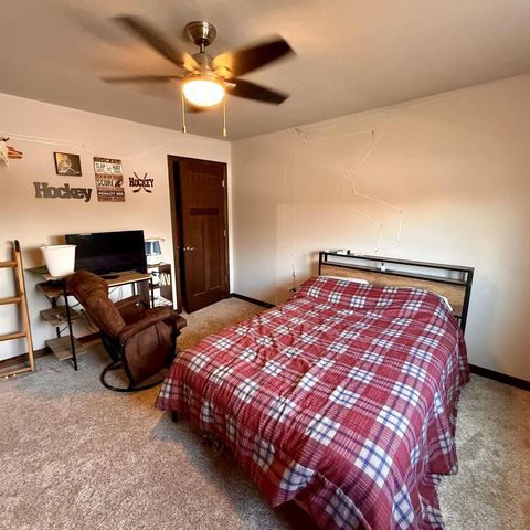 1410 S PROSPECT STREET, Shawano, WI 54166