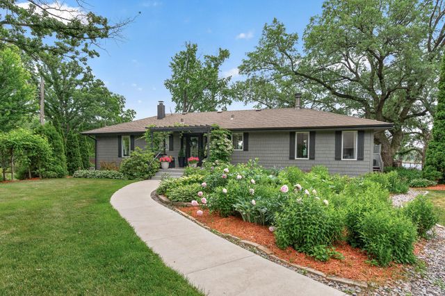 7805 Gloria Circle, Mounds View, MN 55112