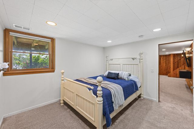 7805 Gloria Circle, Mounds View, MN 55112