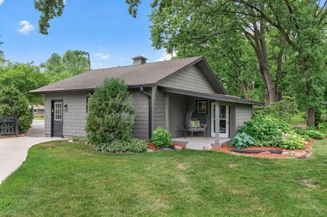 7805 Gloria Circle, Mounds View, MN 55112