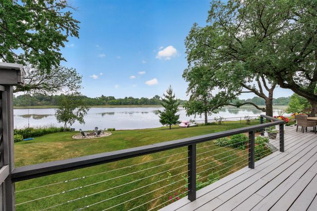 7805 Gloria Circle, Mounds View, MN 55112