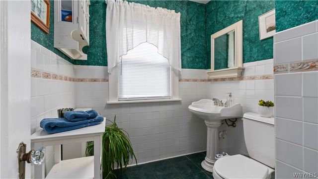 243 Capen Boulevard, Amherst, NY 14226