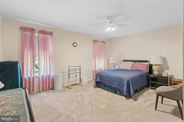 1297 QUARRY COMMONS DR, Yardley, PA 19067