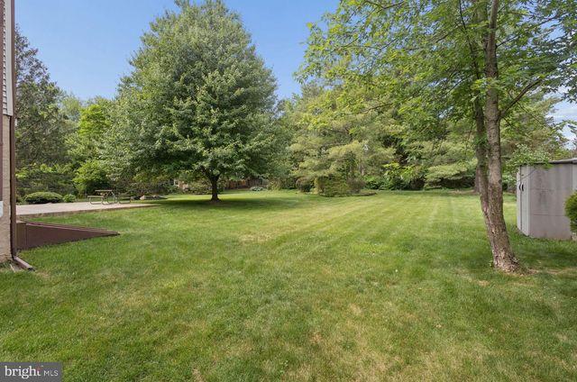 1297 QUARRY COMMONS DR, Yardley, PA 19067