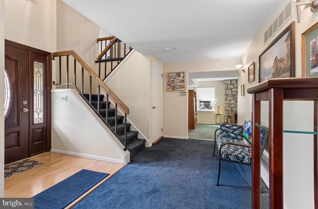 1297 QUARRY COMMONS DR, Yardley, PA 19067