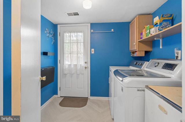 1297 QUARRY COMMONS DR, Yardley, PA 19067