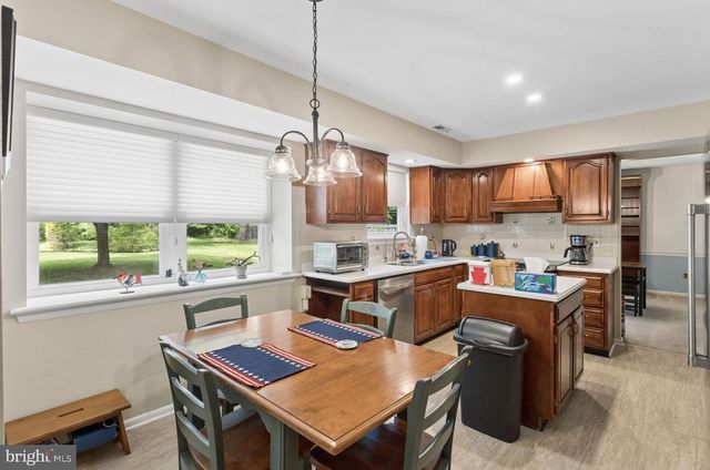1297 QUARRY COMMONS DR, Yardley, PA 19067