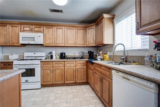 2584 Blanchard, Upland, CA 91786