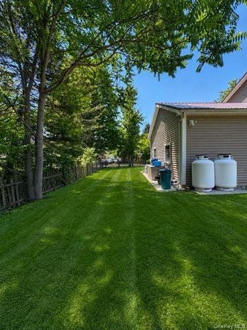60 Grand Street, Wurtsboro, NY 12790