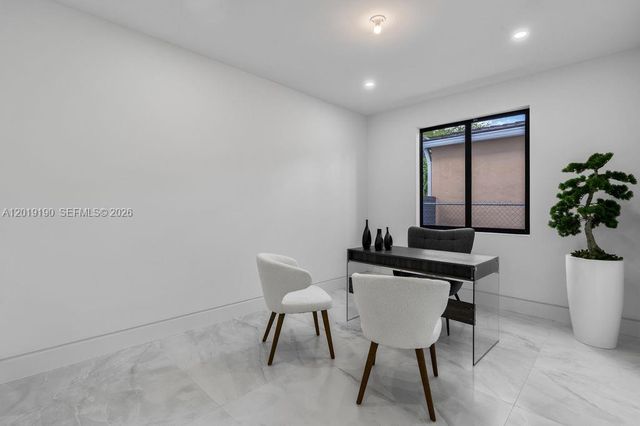 2265 SW 4 St, Miami, FL 33135