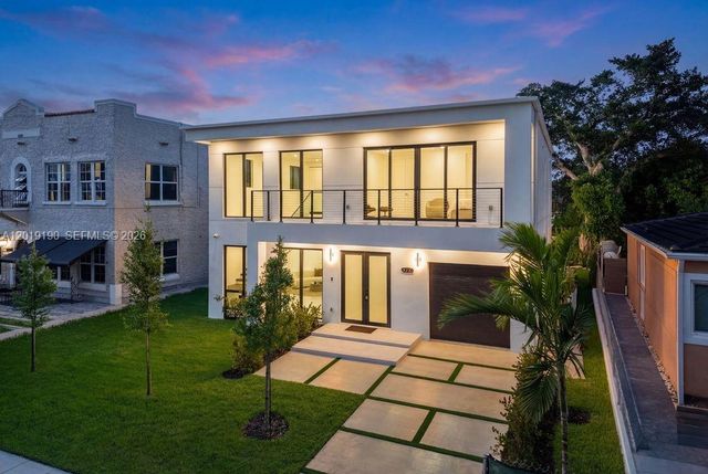 2265 SW 4 St, Miami, FL 33135