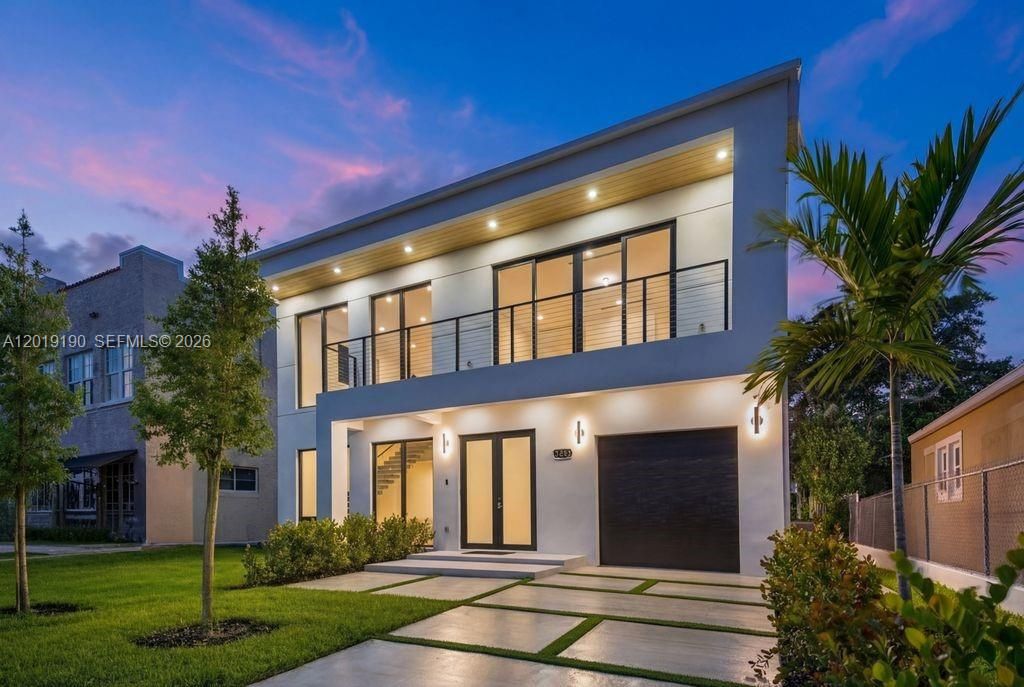 2265 SW 4 St, Miami, FL 33135