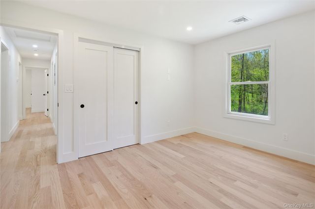 1 Patriots Farm Place, Armonk, NY 10504