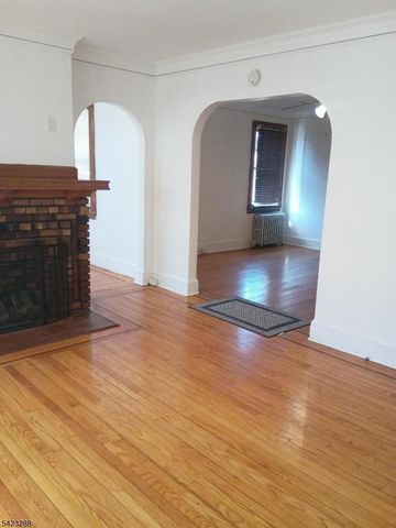 29 Orchard Rd, Maplewood Twp., NJ 07040