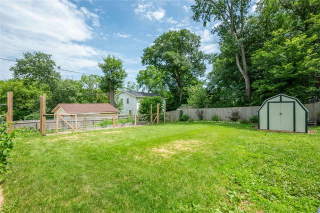 6008 Rollins Avenue, Des Moines, IA 50312