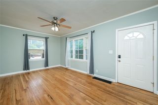 6008 Rollins Avenue, Des Moines, IA 50312