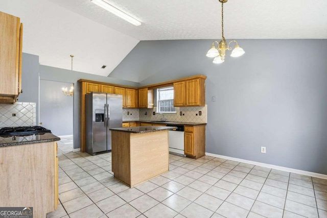 6000 Hillvale Court, Lithonia, GA 30058