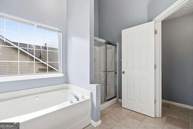 6000 Hillvale Court, Lithonia, GA 30058