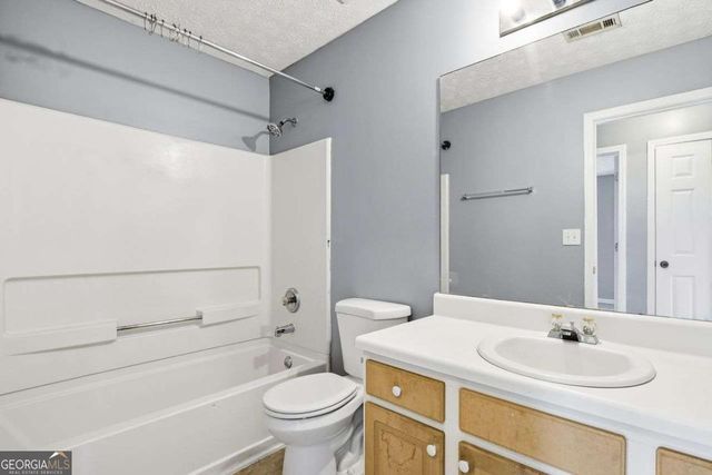 6000 Hillvale Court, Lithonia, GA 30058