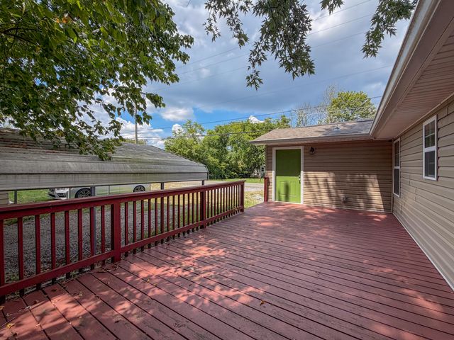 1482 E State Line Road, Rossville, GA 30741